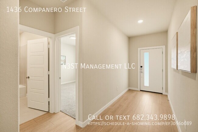 Photo - 1436 Companero St