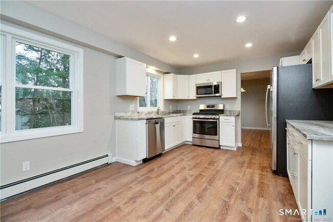 Photo - 2 Saddle Ridge Rd