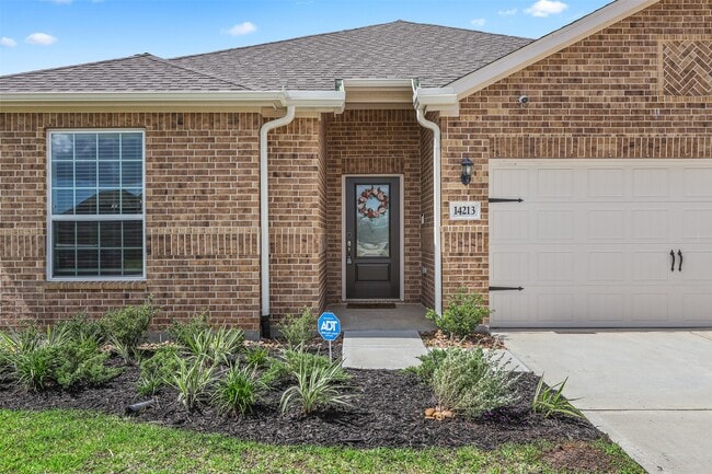 Photo - 14213 Freeboard Dr
