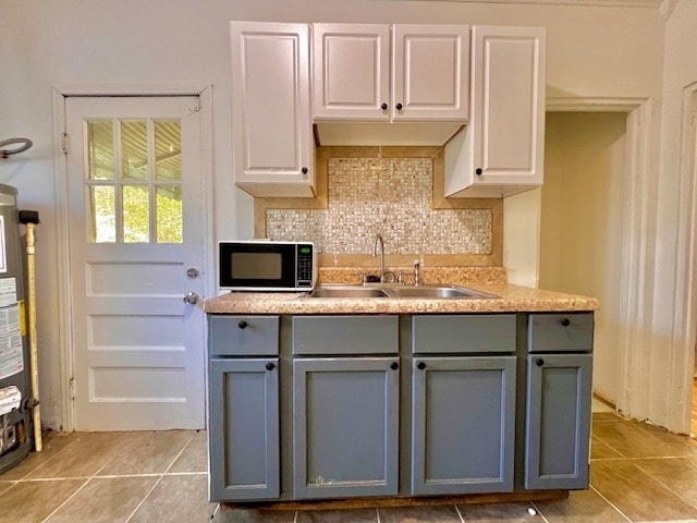 Photo - 889 Edwin St NW