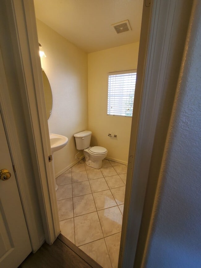 Photo - Summerlin 3/2.5 with huge loft