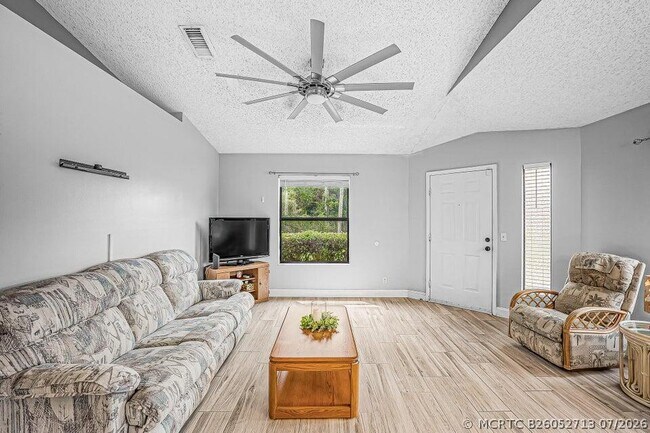Photo - 2826 Stoneway Ln