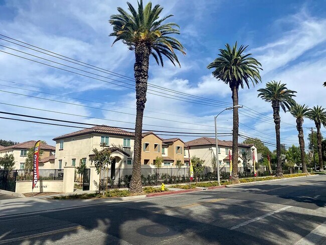 Building Photo - 3725 Jefferson St