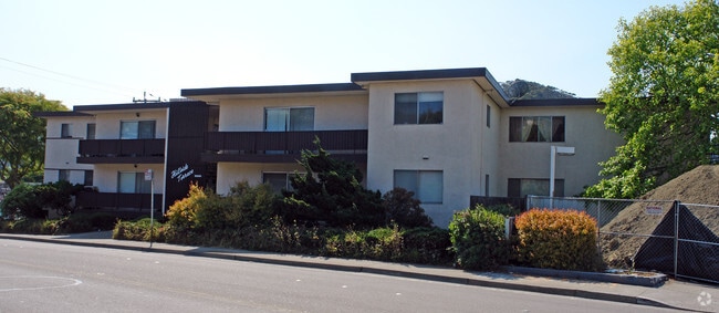Hillside Terrace