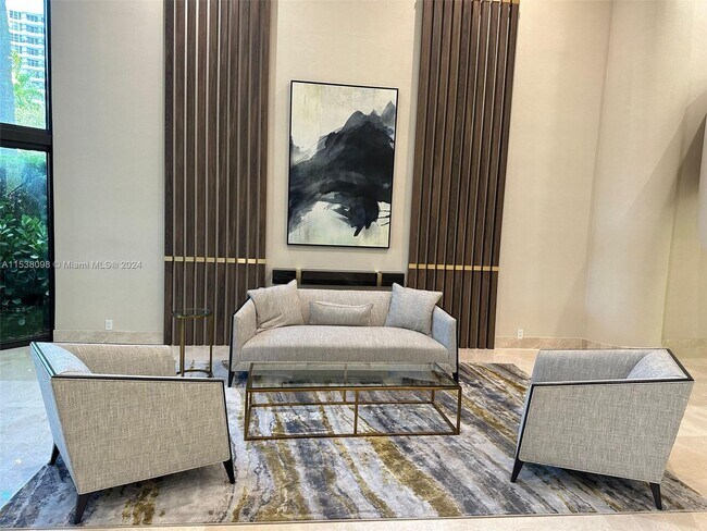 Photo - 3500 Mystic Pointe Dr