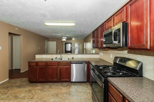 Photo - 20515 Fairworth Pl Ln