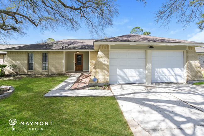 Building Photo - Sophisticated Home in Crosby, TX