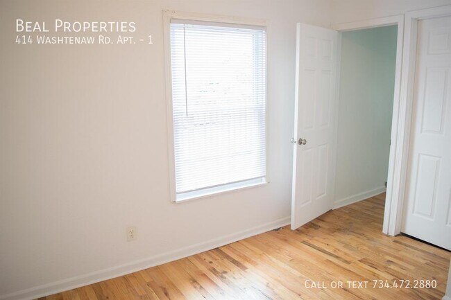 Photo - 414 Washtenaw Ave Unidad 1