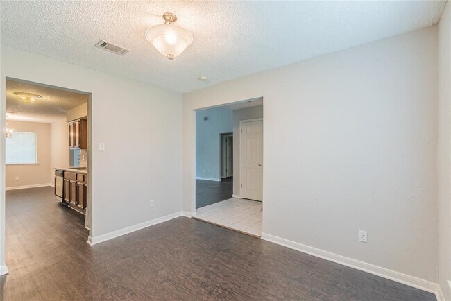 Photo - 6722 Loch Bruceray Dr