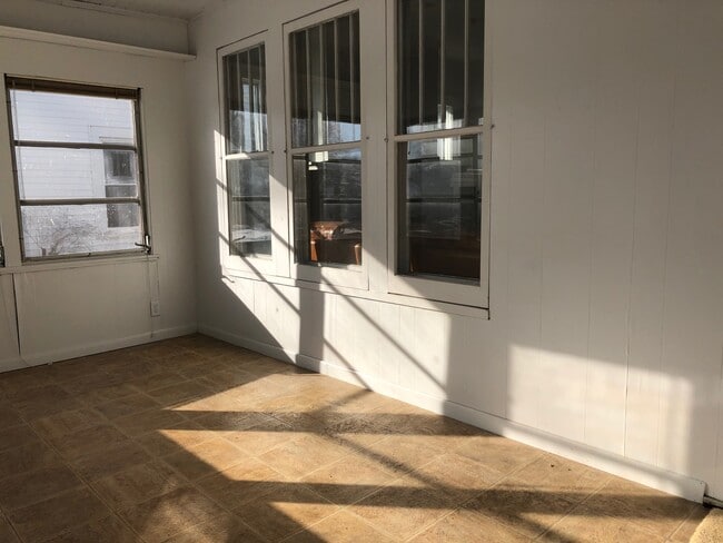 Photo - 709 Woodland Ave