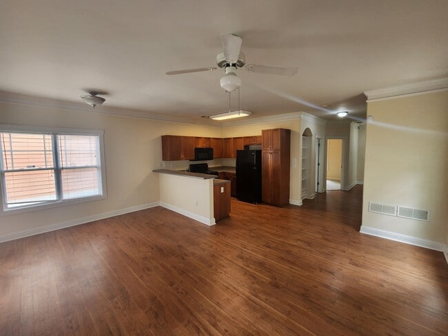 192 Ruth Dr Unit 1