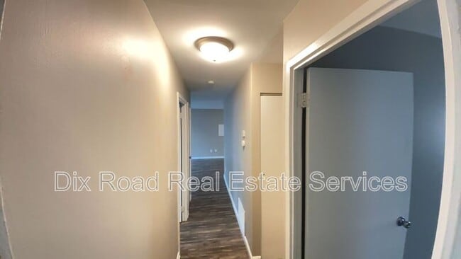 Photo - 10789 Sharondale Rd