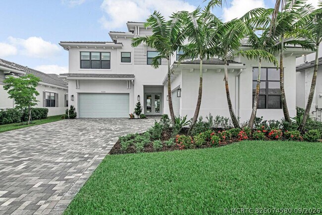 10018 Skyloft St