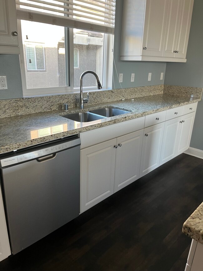 Photo - 7363 Luminaire Pl