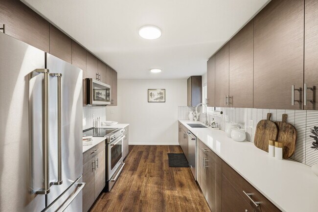 Photo - 7922 9th Ave SW