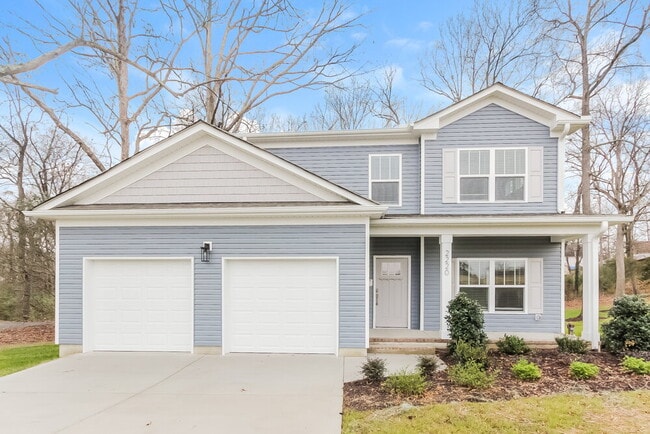 Photo - 2220 Moose Rd