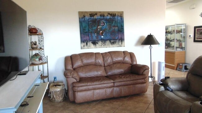 Photo - 457 W Windham Blvd