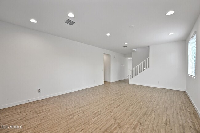 Photo - 7027 S 13th Way