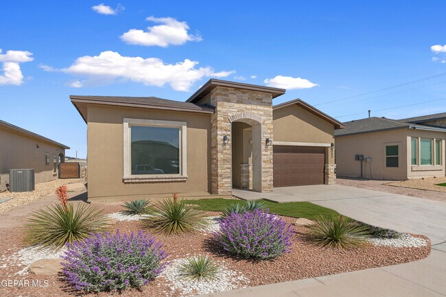 Photo - 360 Playa Vis St