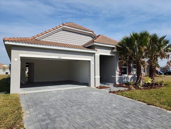 Building Photo - 1166 Oak Bluff Dr Rental