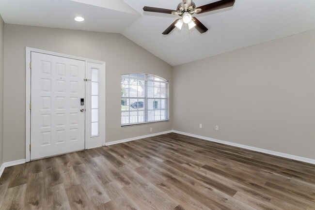 Photo - 6123 Sand Key Ln