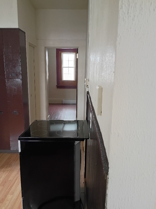 Photo - 613 S Ankeny Ave