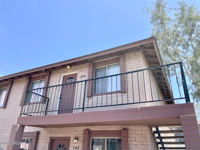 Photo - 1234 N 36th St Apartment Unit 203