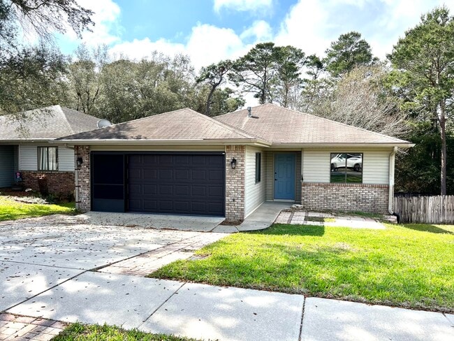 Building Photo - 429 Springwood Way