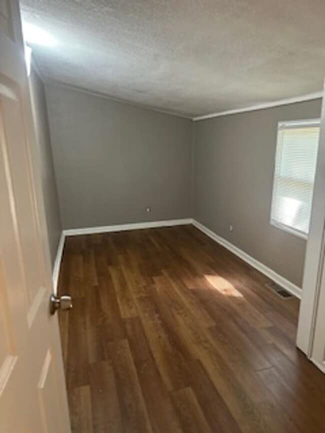Photo - MOVE IN SPECIAL: Beautiful 4 Bedroom 2 Bat...