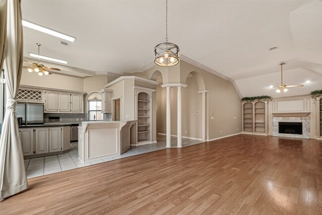 Photo - 2043 Park Grand Rd