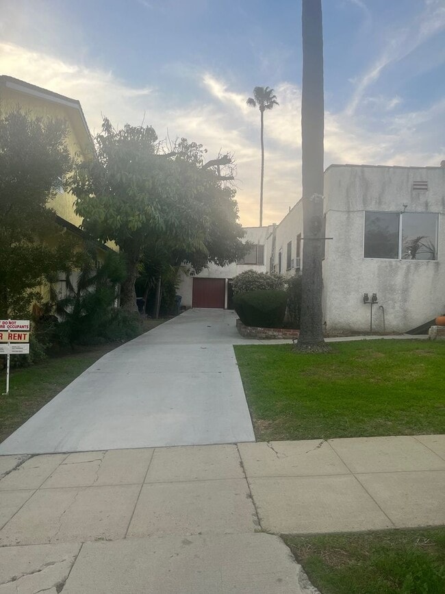 Photo - Charming 1-bedroom/1-bathroom unit