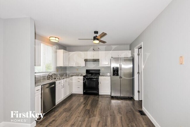 Photo - 48 Old Yorktown Ct