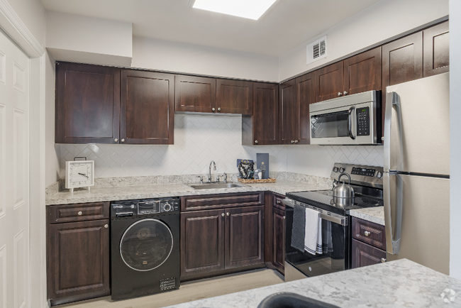 Building Photo - 121 Danube Ave Unit 104 Rental