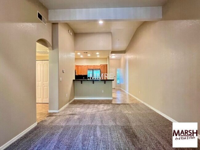 Photo - Very nice 2 bedroom condo in Chandler with...