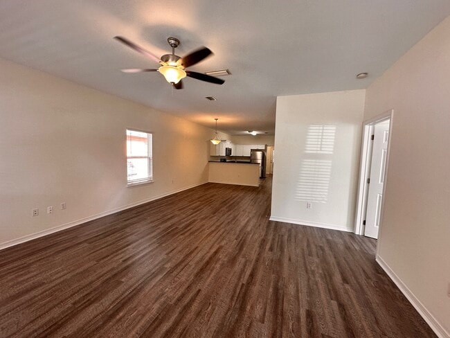 Photo - 1050 N County Hwy 393