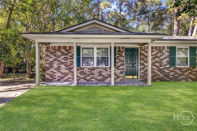 Photo - 615 W Tietgen St