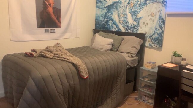 Photo - 1536 N. Carlisle