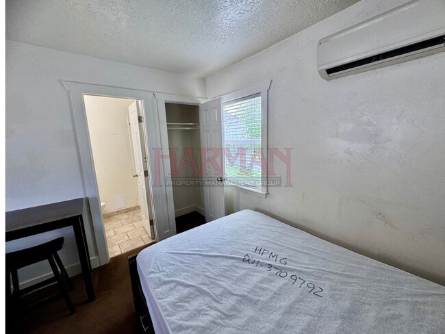 Photo - 1105 S State St