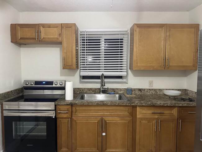 Photo - 225 NW 125th St