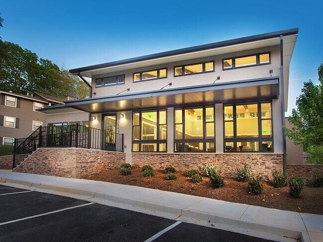 Arium Morgan Falls Apartments For Rent In Sandy Springs Ga Forrent Com