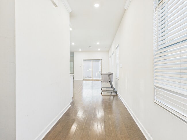 Photo - 6725 Good News Dr