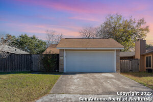 Building Photo - 5550 Rangeland St Rental