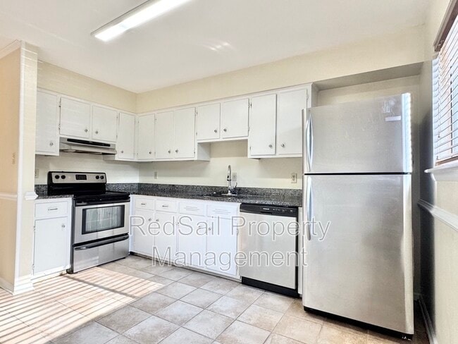 Photo - 1067 Willow Green Dr