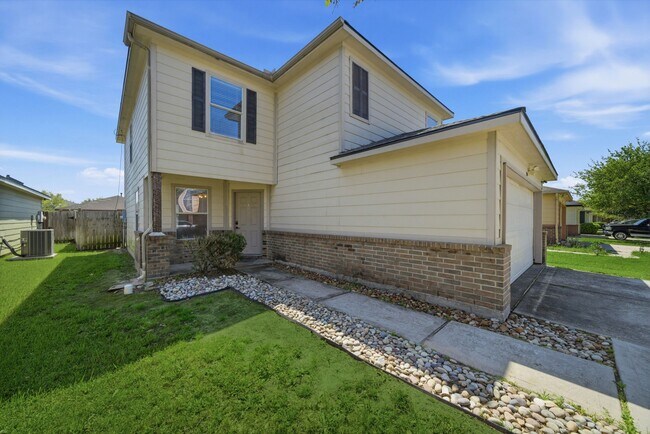 Photo - 730 Remwick Dr