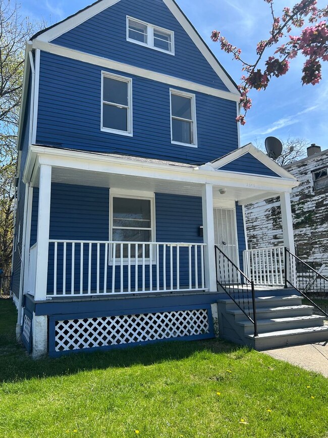 Great 2 Story 3 bedroom home - Great 2 Story 3 bedroom home