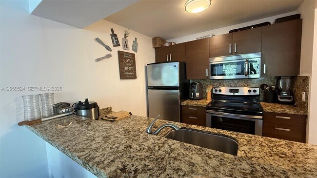 Photo - 8160 Geneva Ct Unit 315