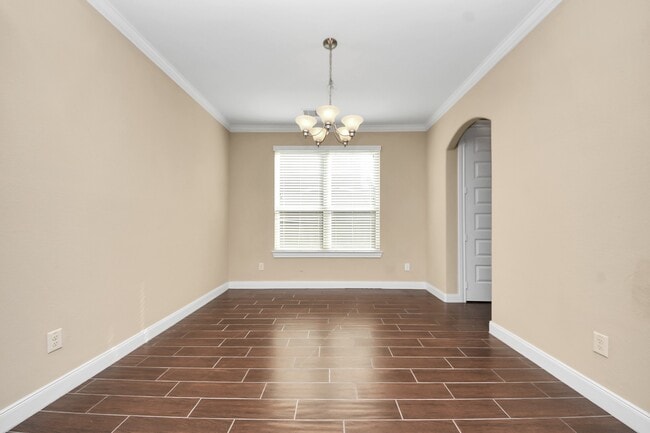 Building Photo - 27419 Canyon Reach Dr