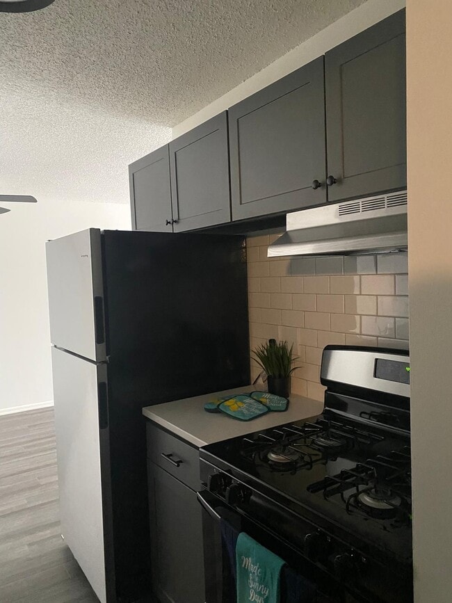 Kitchen & Appliances | Talus Apartments | Plymouth
