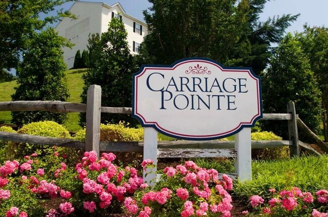 Carriage Pointe - 33 Fern Oak Cir Condo Unit Carriage Pointe