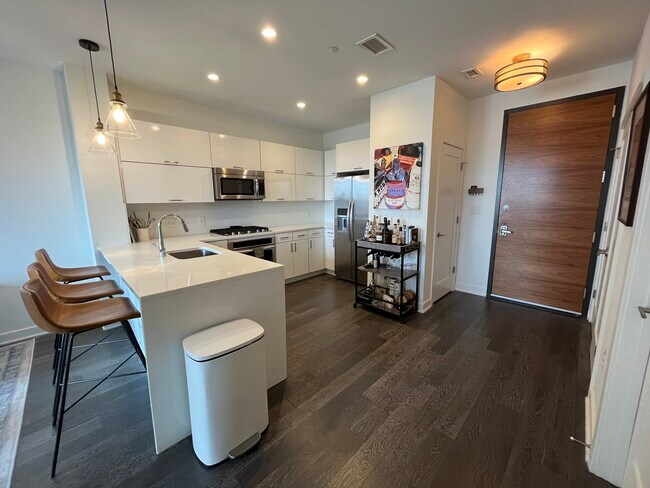 Photo - 1350 Maryland Ave NE Unit 313